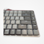 Clavier mécanique compact sans fil rétroéclairé